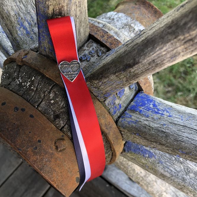 Hovedbilde MARIUS®️©️ 17 Mai sløyfe barn