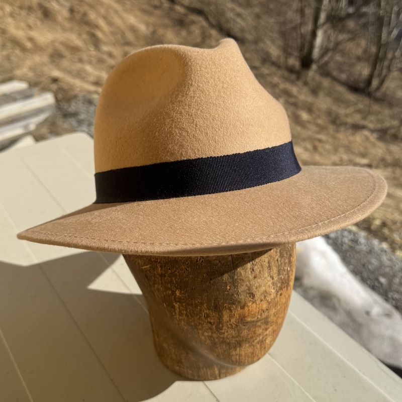 Bogart hatt kamel