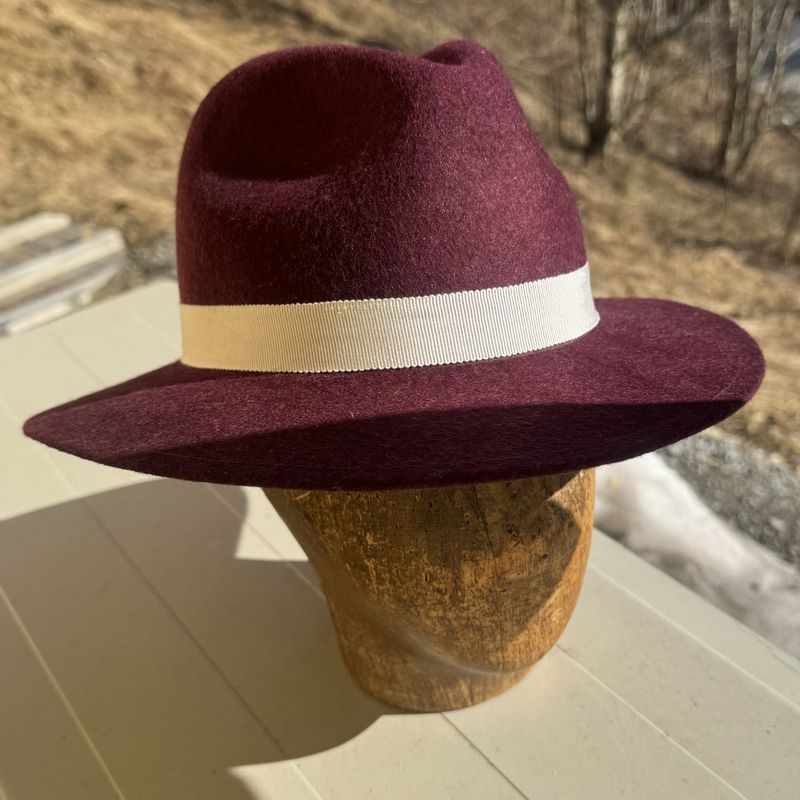 Bogart hatt burgunder